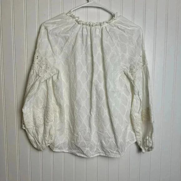 Blu Pepper white long sleeve eyelet lace blouse size small H28 - Picture 6 of 6